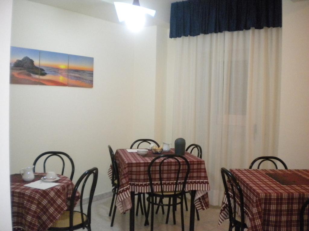 Blu Gargano House Bed and Breakfast Monte SantʼAngelo Kamer foto